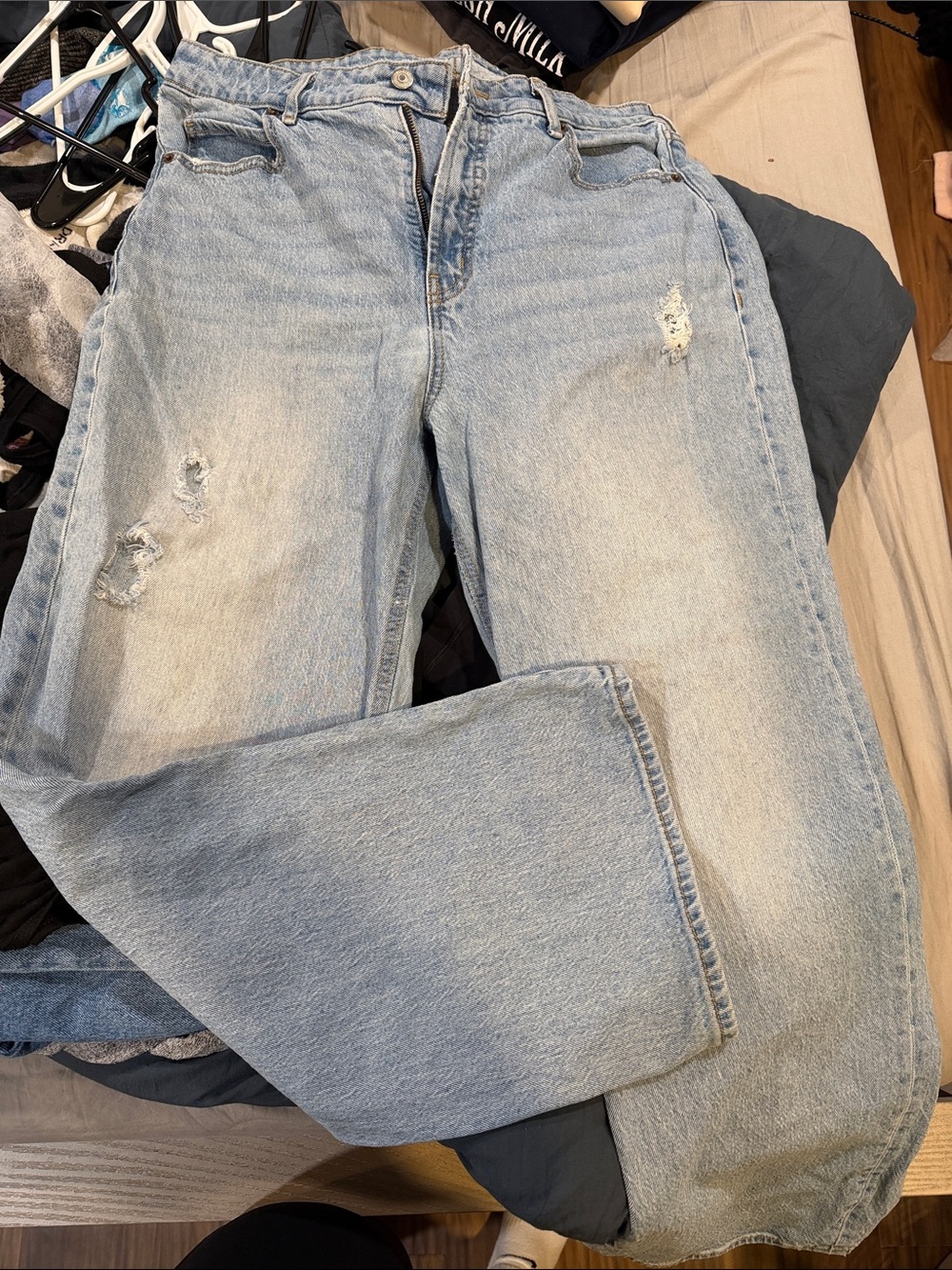 Old Navy Light Blue High Rise Distressed Women's Jeans